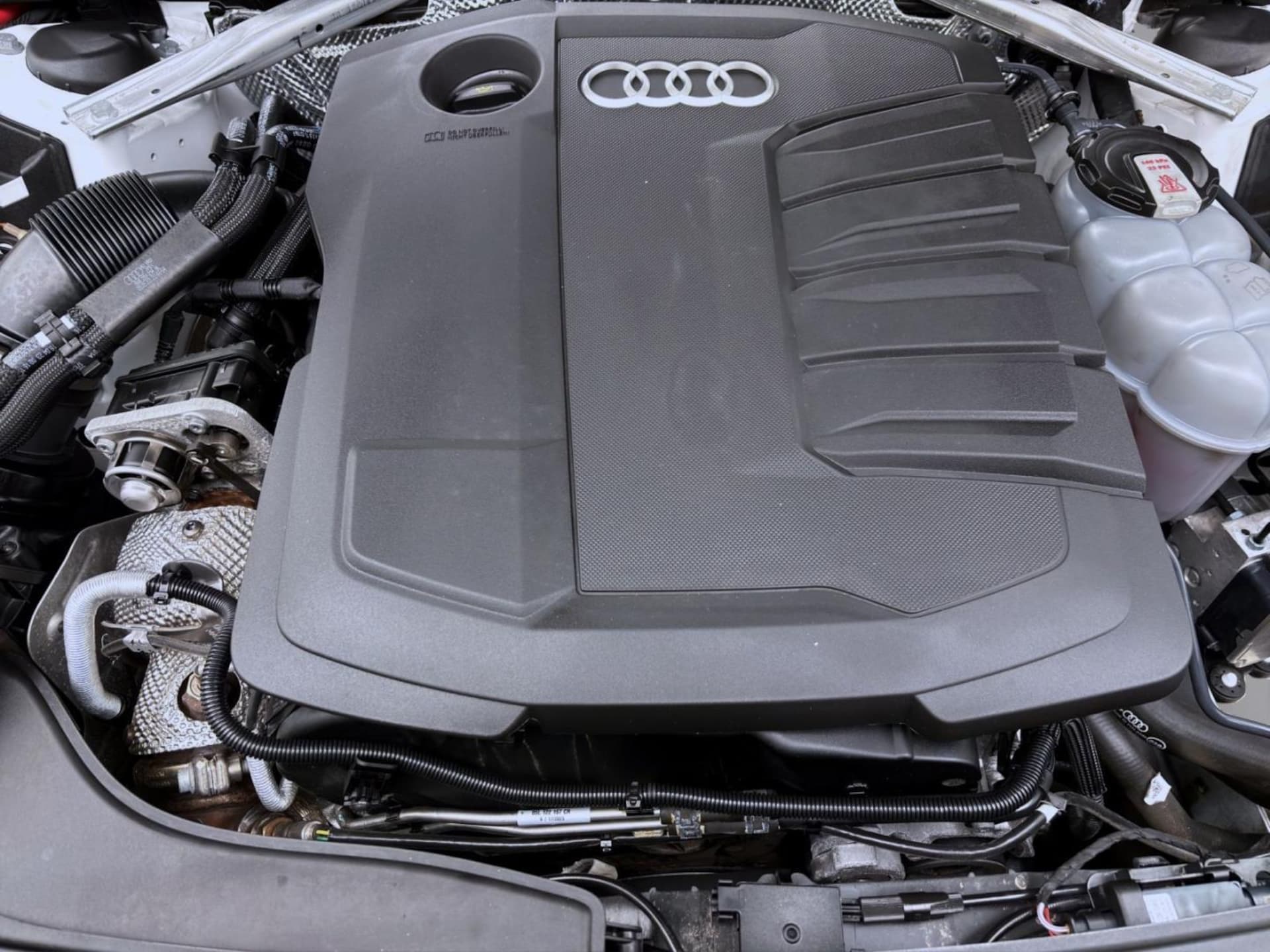 Audi A4 Avant S line