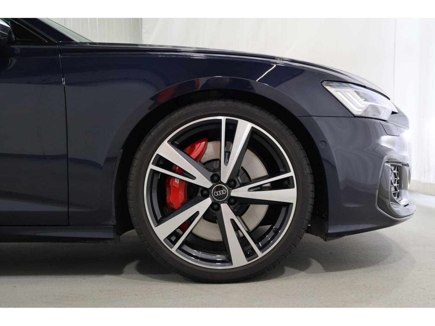 Bild über Audi S6 Avant TDI quattro tiptronic - für weitere Informationen kontaktieren Sie den Audi Partner