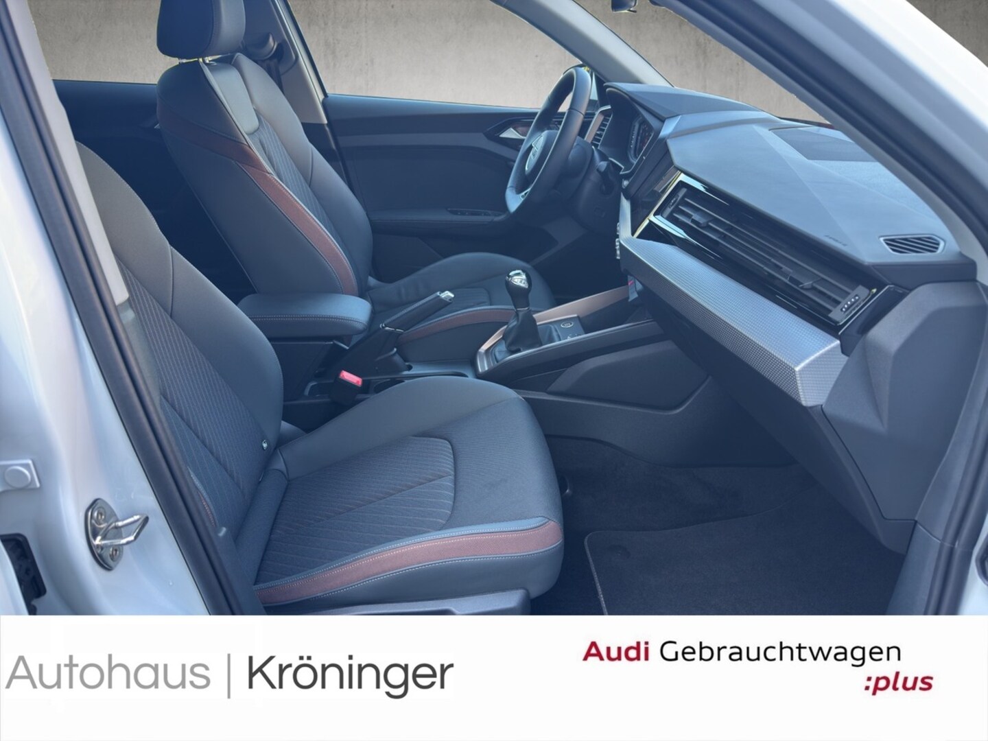 Bild über Audi A1 allstreet 30 TFSI Schaltgetriebe - für weitere Informationen kontaktieren Sie den Audi Partner