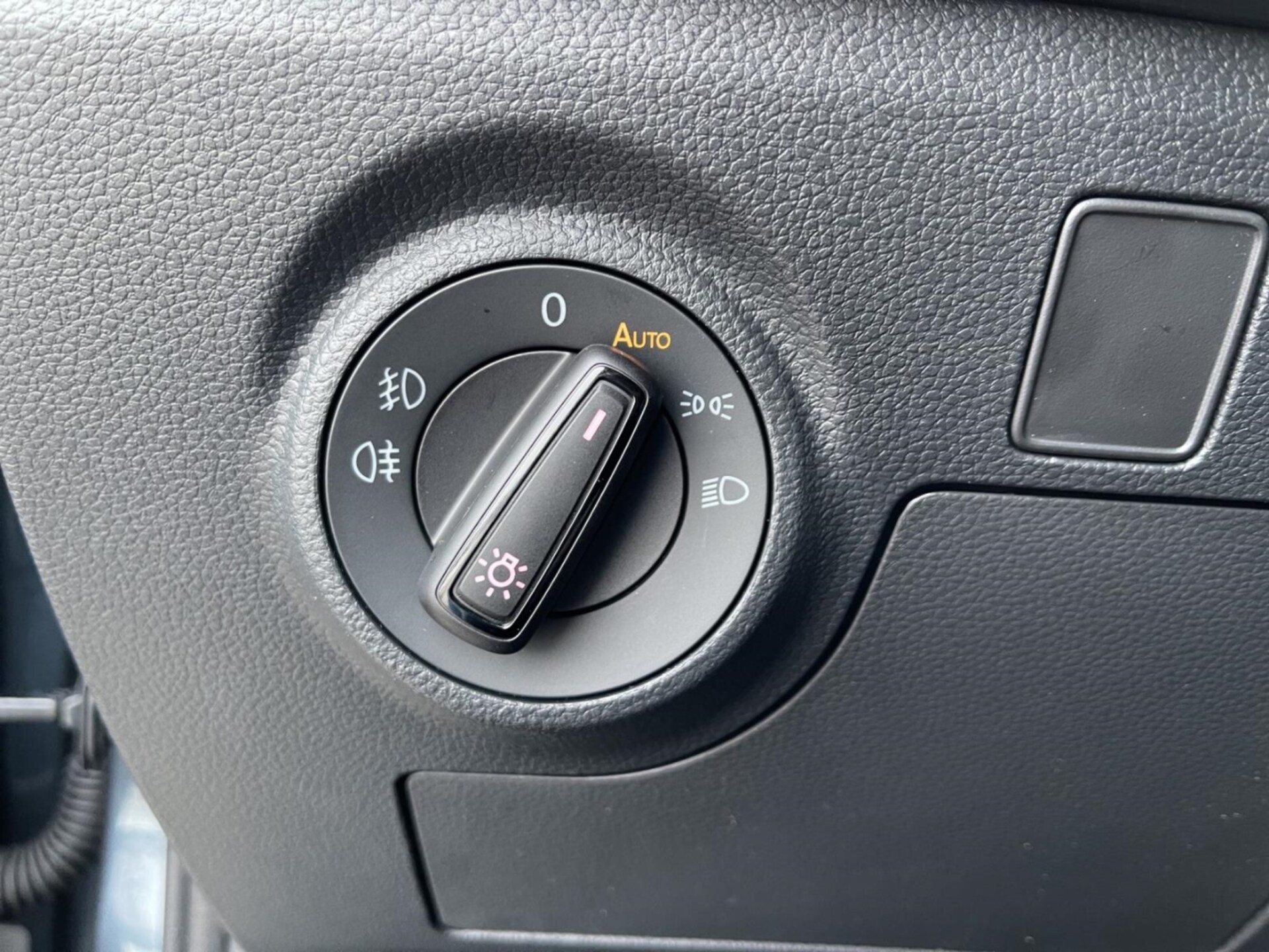 SEAT Arona FR