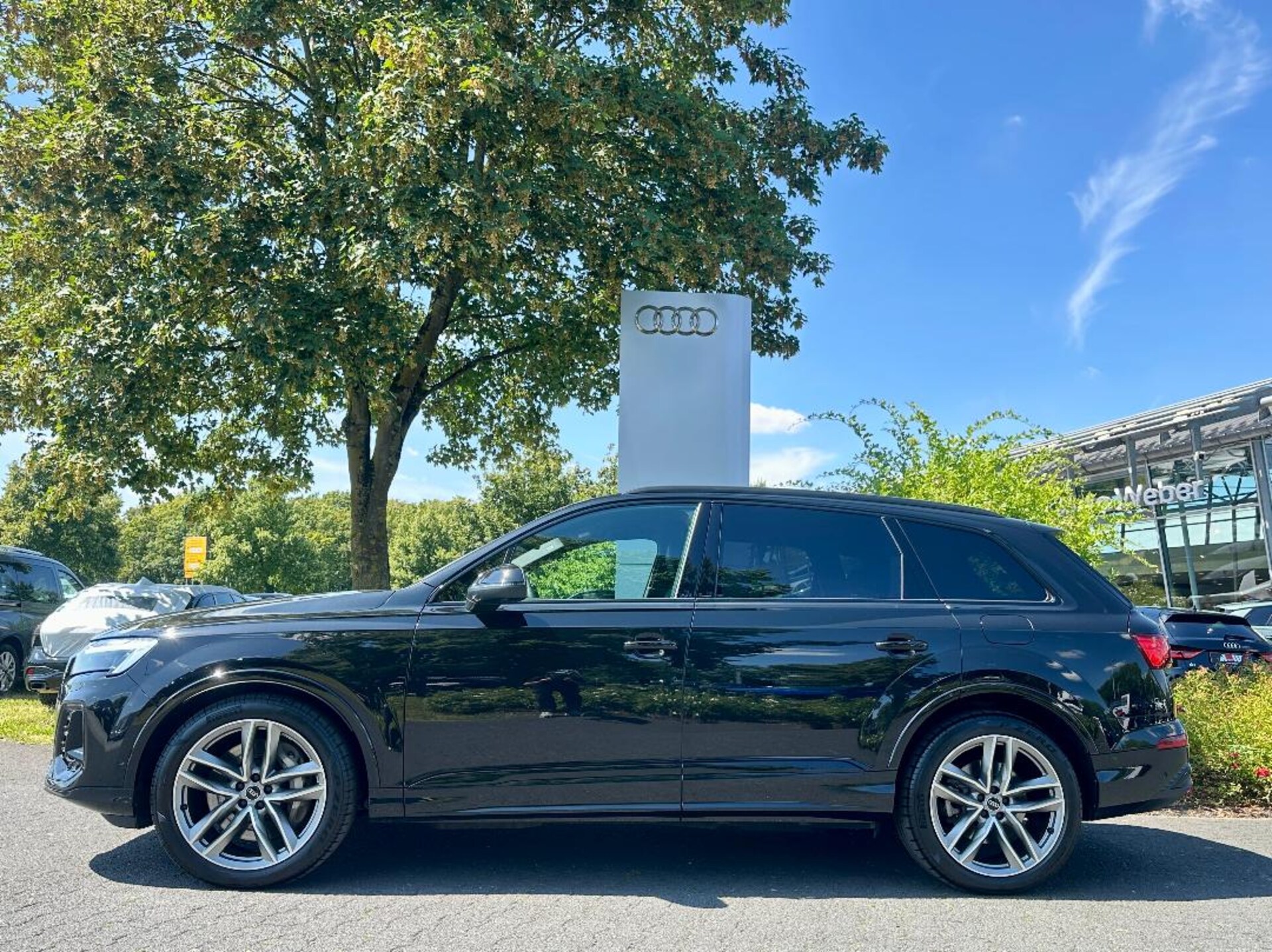 Audi Q7 SUV TFSI e S line