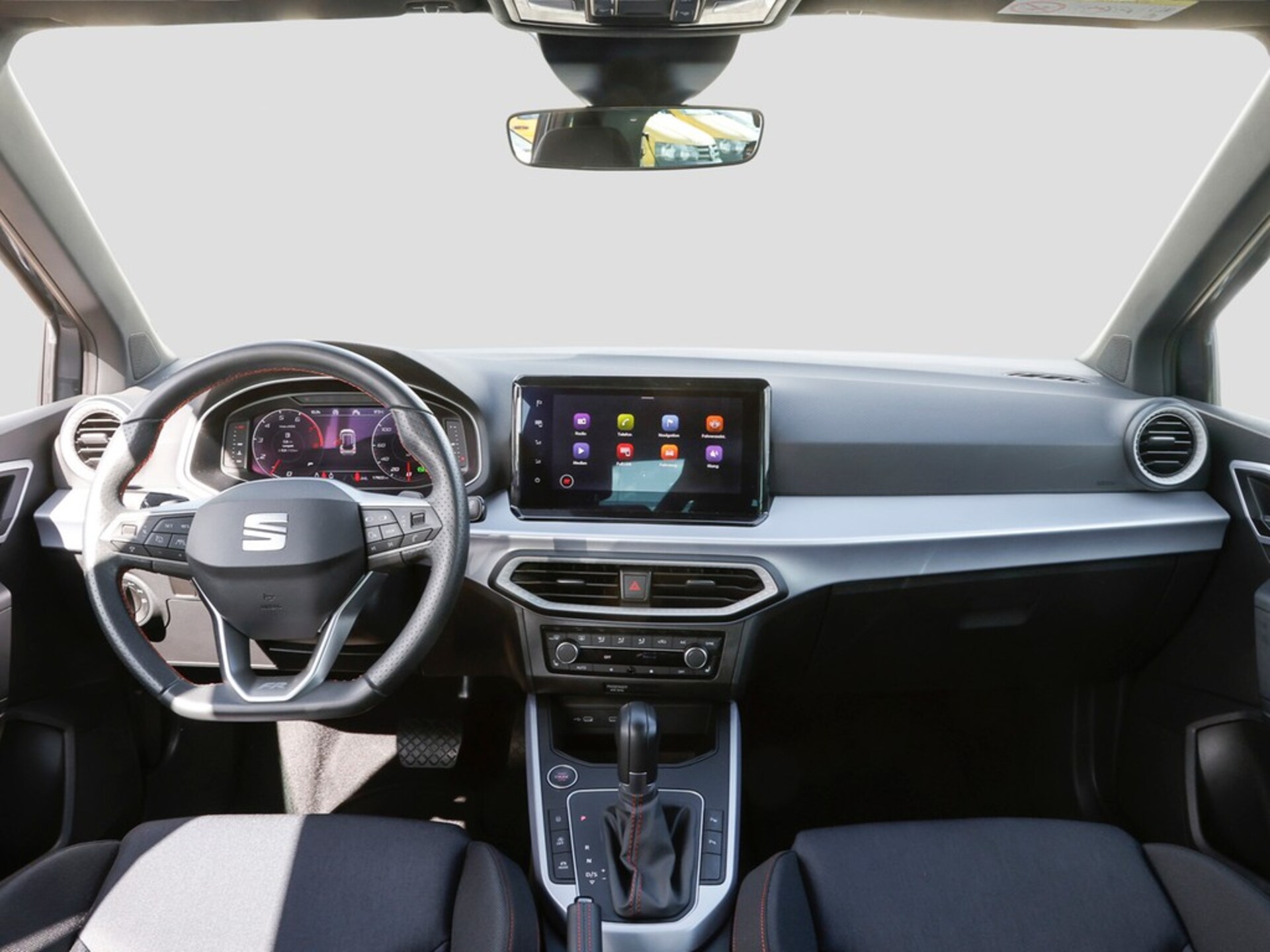 SEAT Arona FR