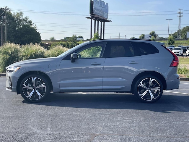 2025 Volvo XC60 Plug-In Hybrid