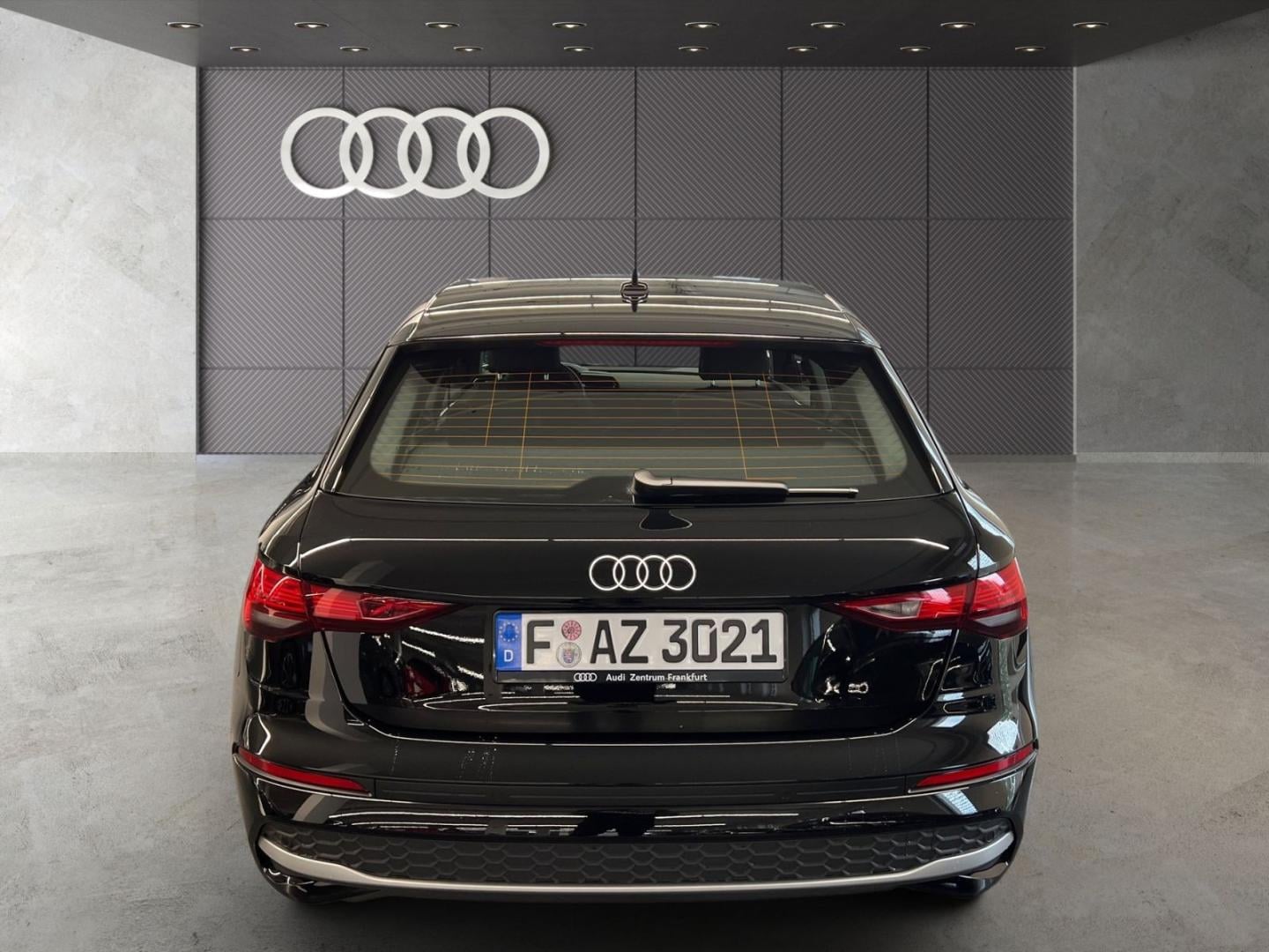 Bild über Audi A3 Sportback TFSI Schaltgetriebe - für weitere Informationen kontaktieren Sie den Audi Partner