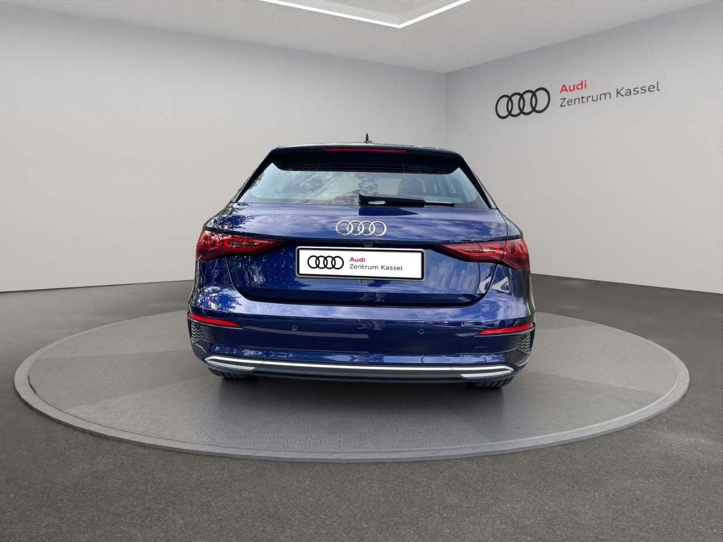 Bild über Audi A3 Sportback TFSI e advanced 40 TFSI e S tronic - für weitere Informationen kontaktieren Sie den Audi Partner