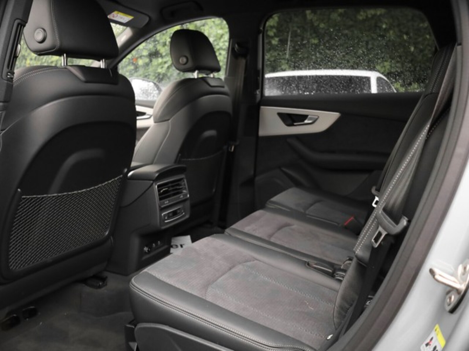 Audi Q7 – Bild 8