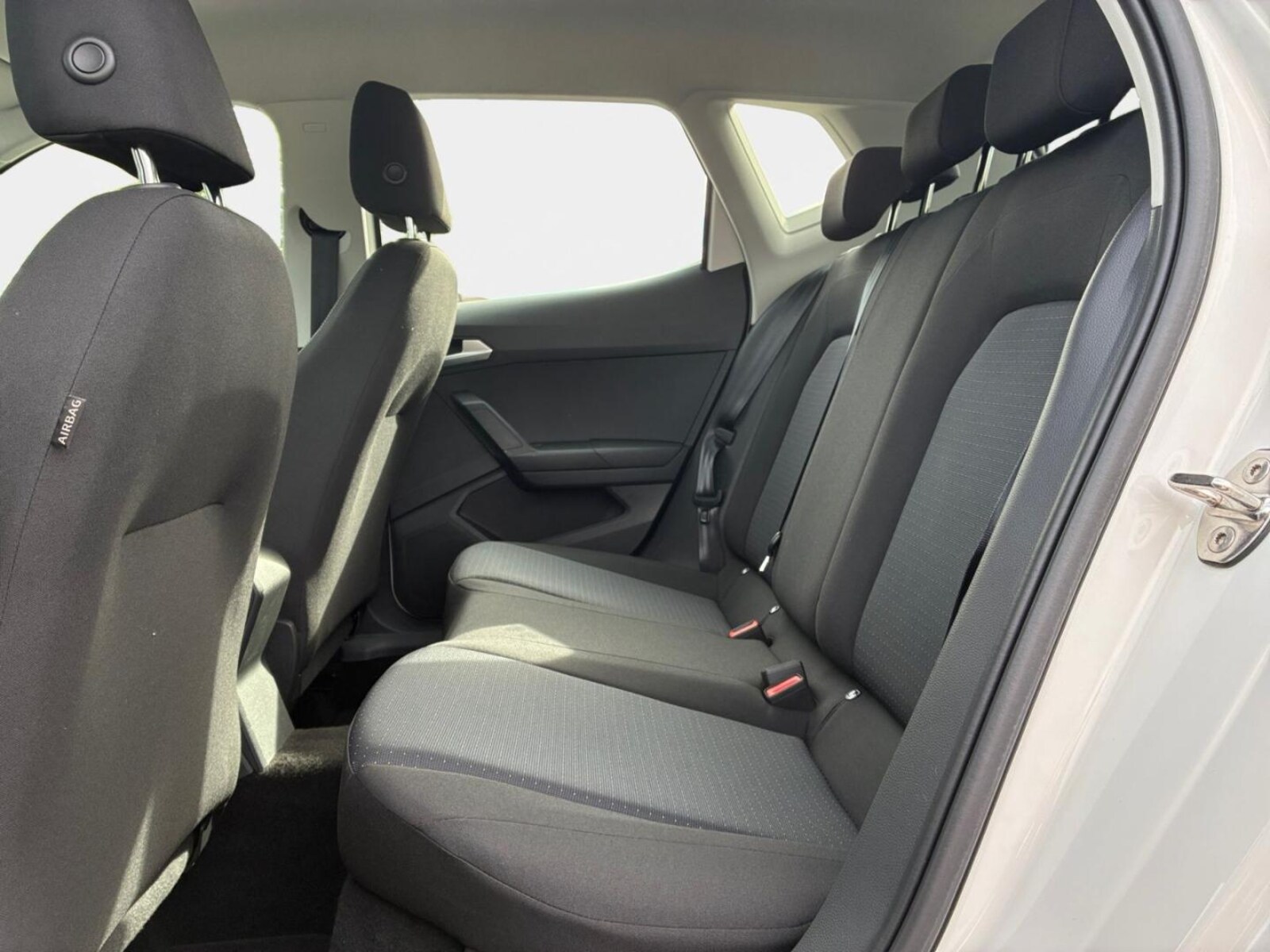 SEAT Arona – Bild 13