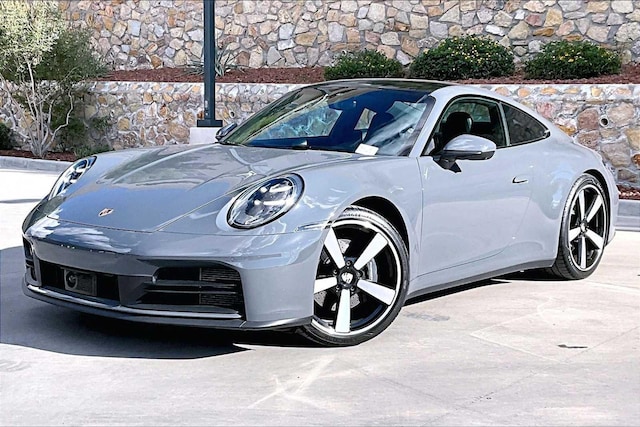 2025 Porsche 911
