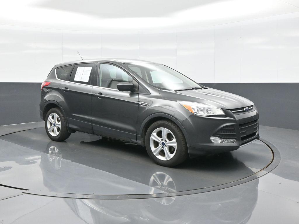 2016 Ford Escape SE's photo