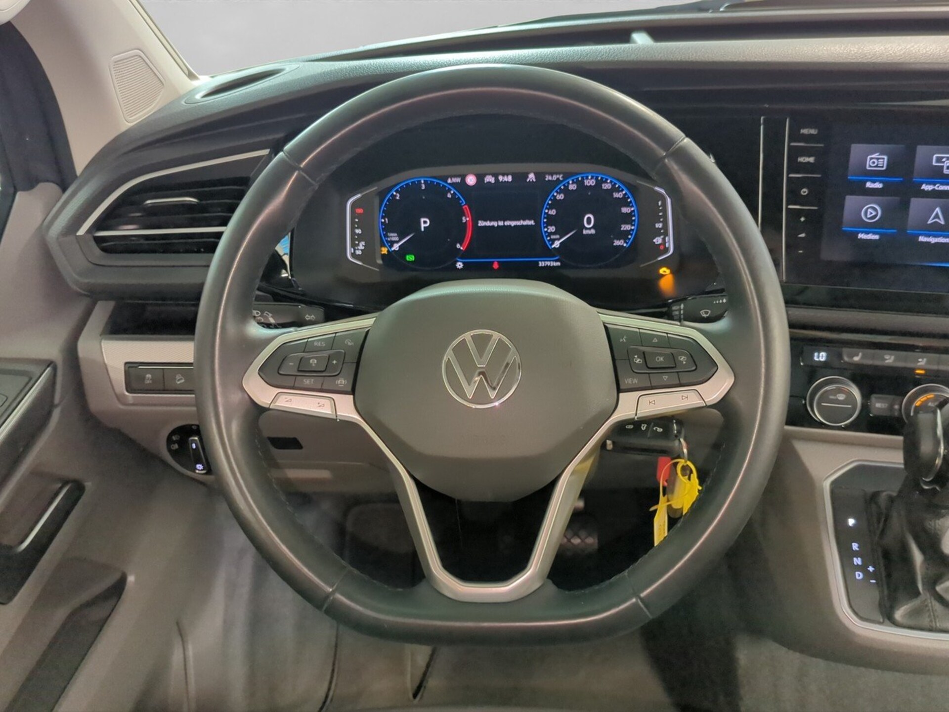 Volkswagen T6.1 California Ocean