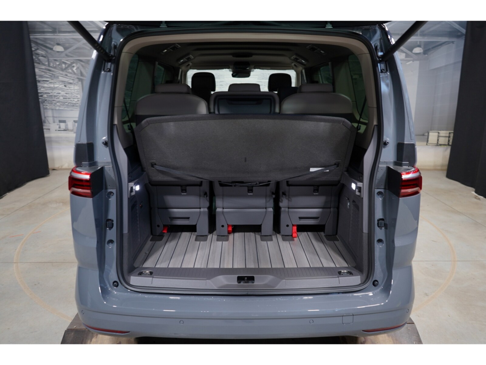 Volkswagen Multivan Langversion – Bild 12