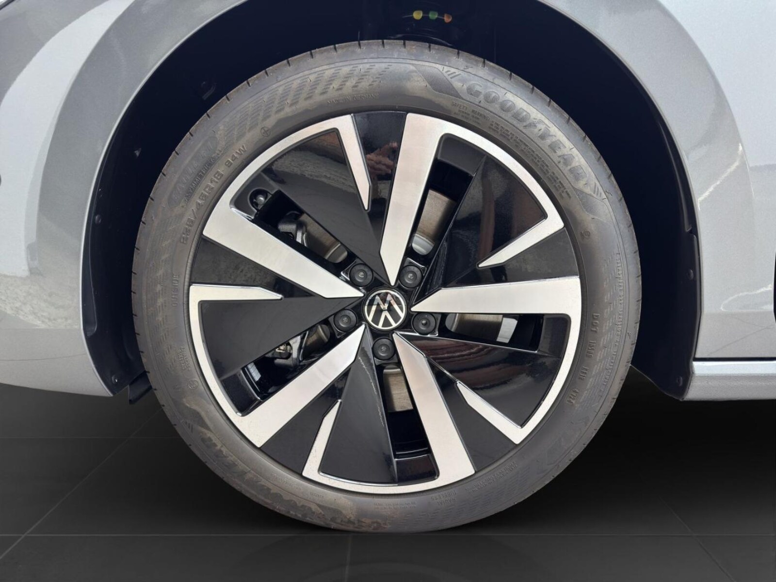Volkswagen Passat – Bild 7