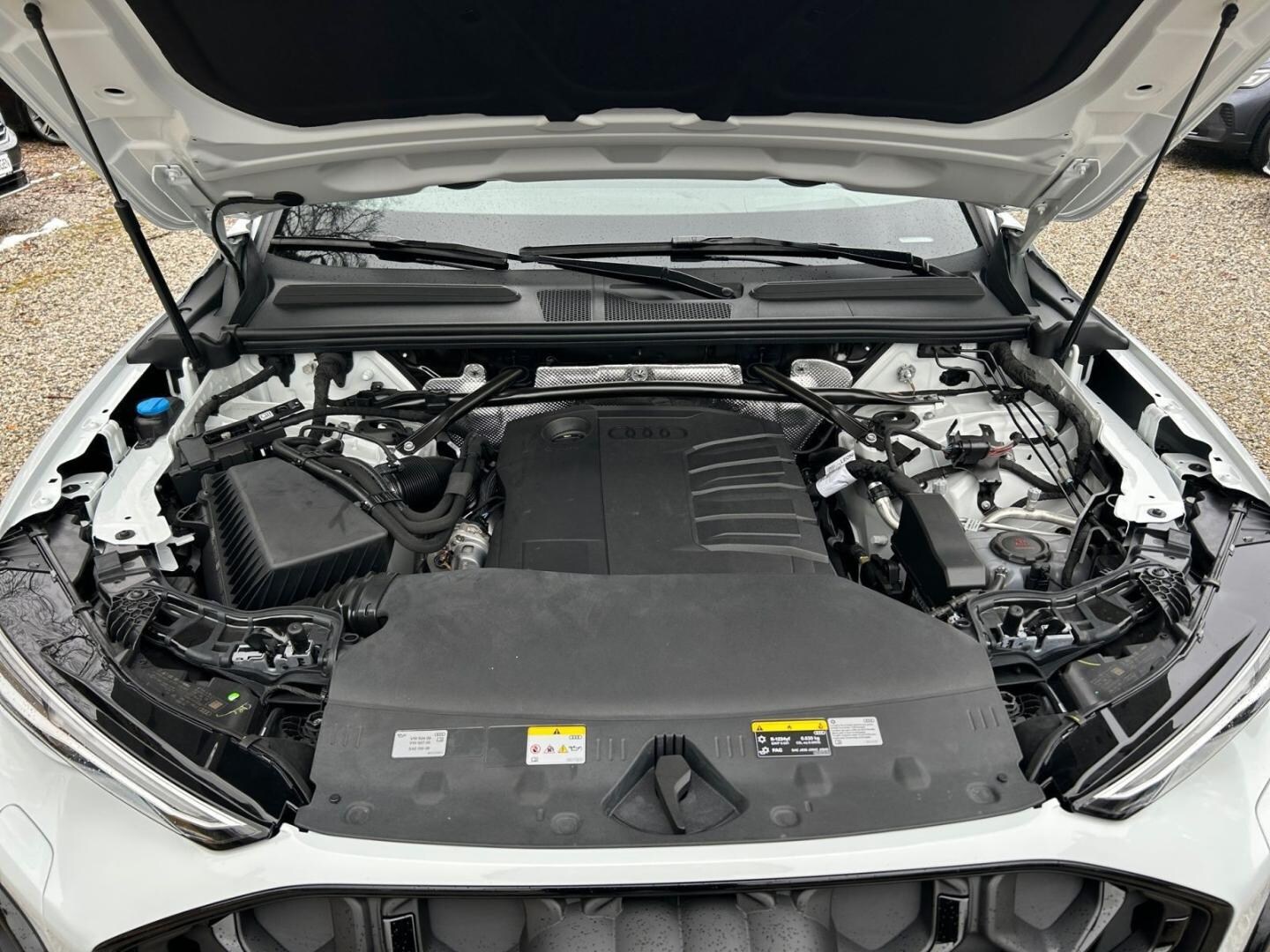 Bild über Audi Q5 Sportback TDI quattro 150 kW S tronic - für weitere Informationen kontaktieren Sie den Audi Partner