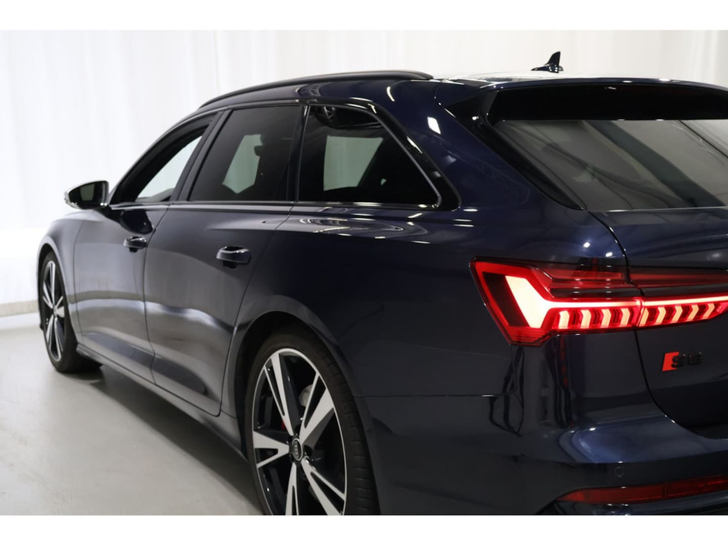 Bild über Audi S6 Avant TDI quattro tiptronic - für weitere Informationen kontaktieren Sie den Audi Partner