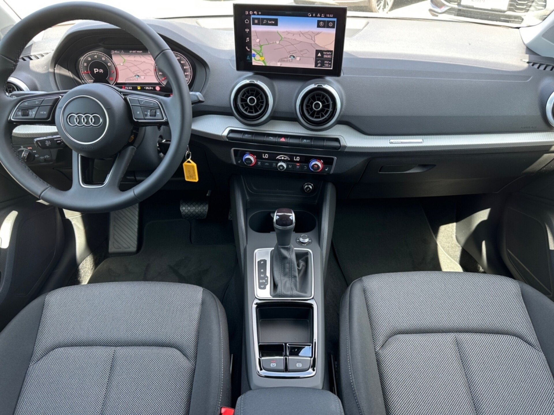 Audi Q2 S line