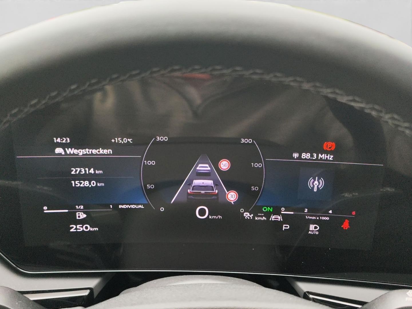 Bild über Audi A5 Avant TDI 150 kW S tronic - für weitere Informationen kontaktieren Sie den Audi Partner