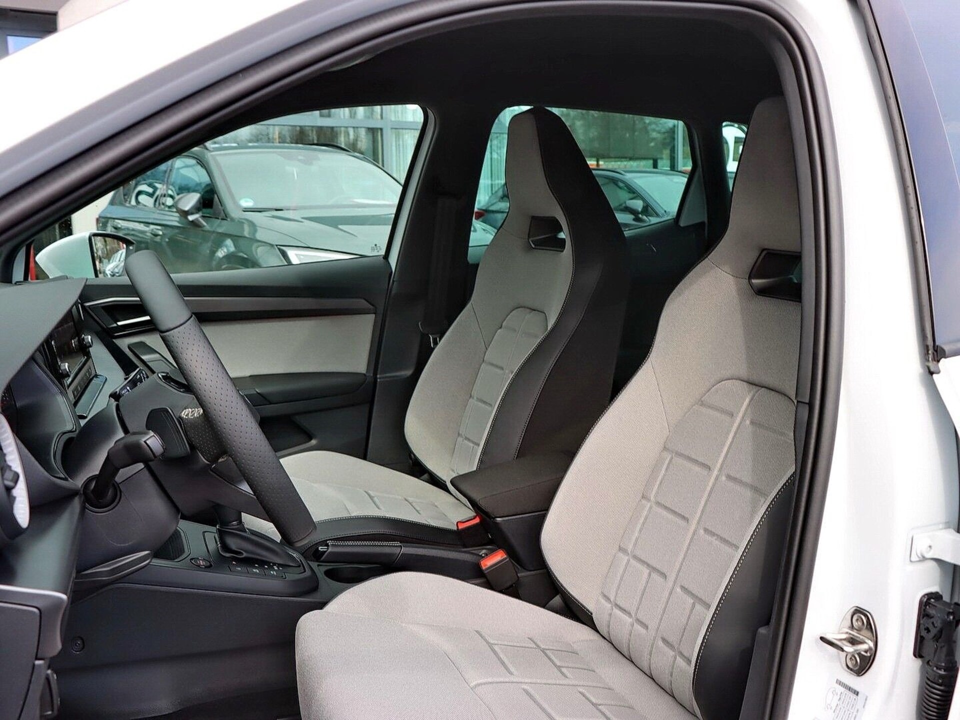 SEAT Arona FR