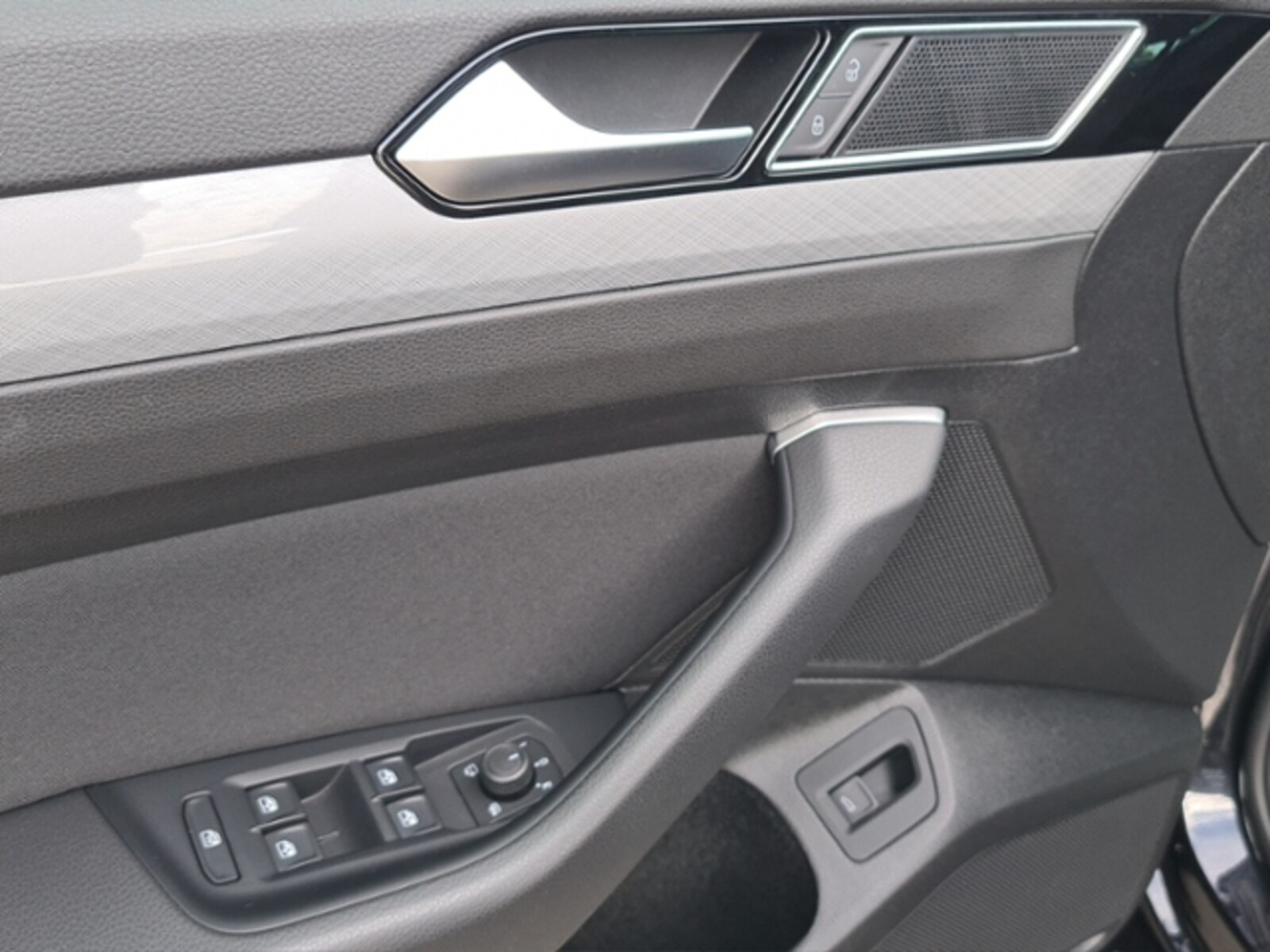 Volkswagen Passat Variant – Bild 11