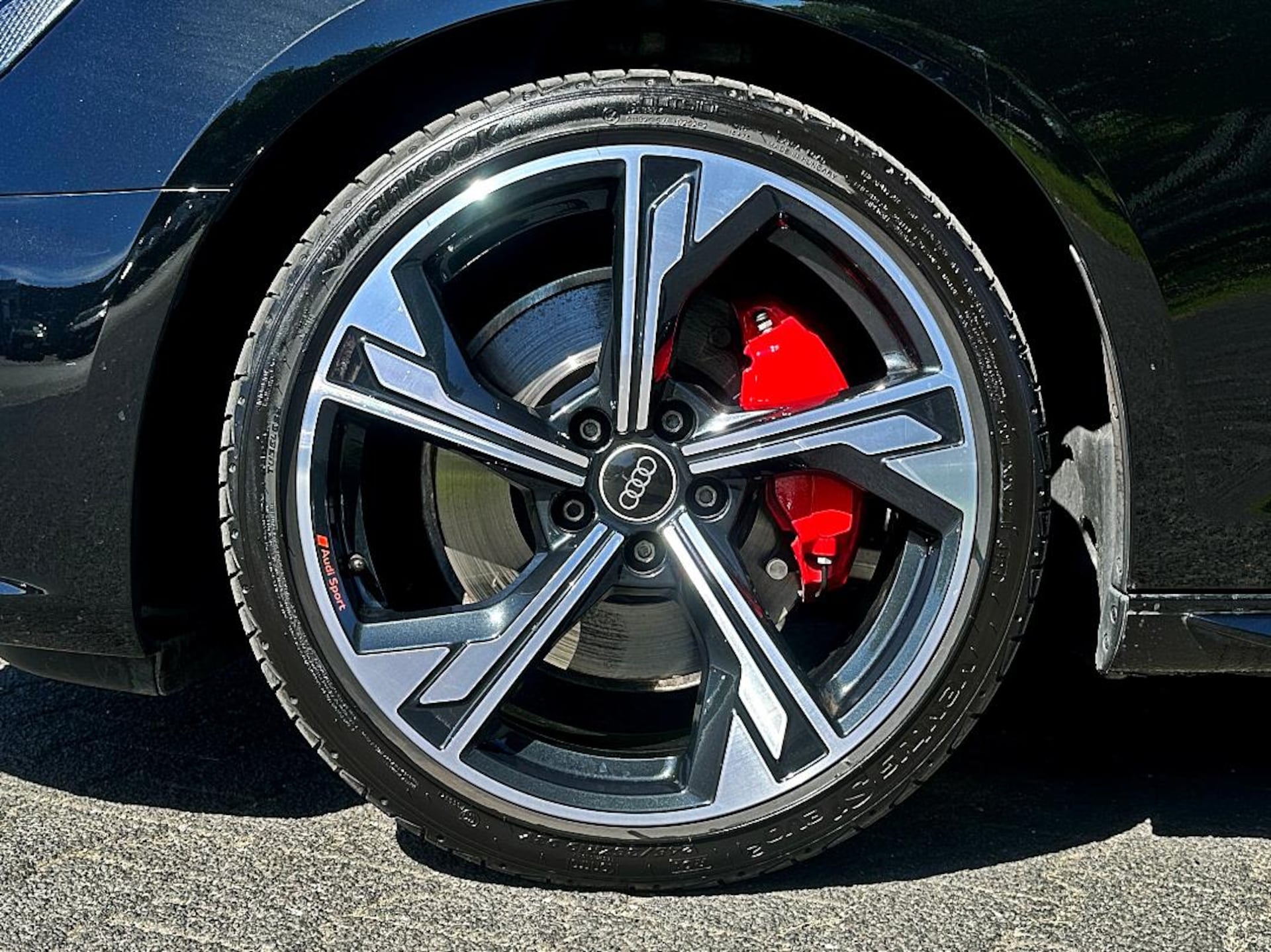 Audi A4 Avant S line