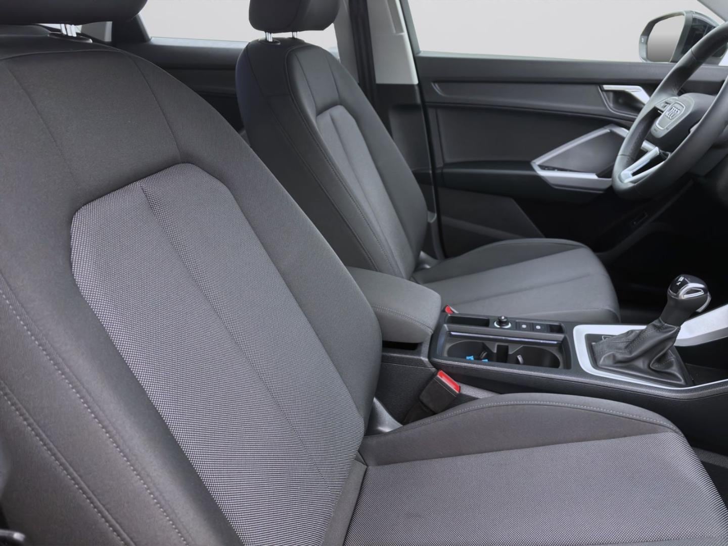 Bild über Audi Q3 Sportback 35 TDI S tronic - für weitere Informationen kontaktieren Sie den Audi Partner