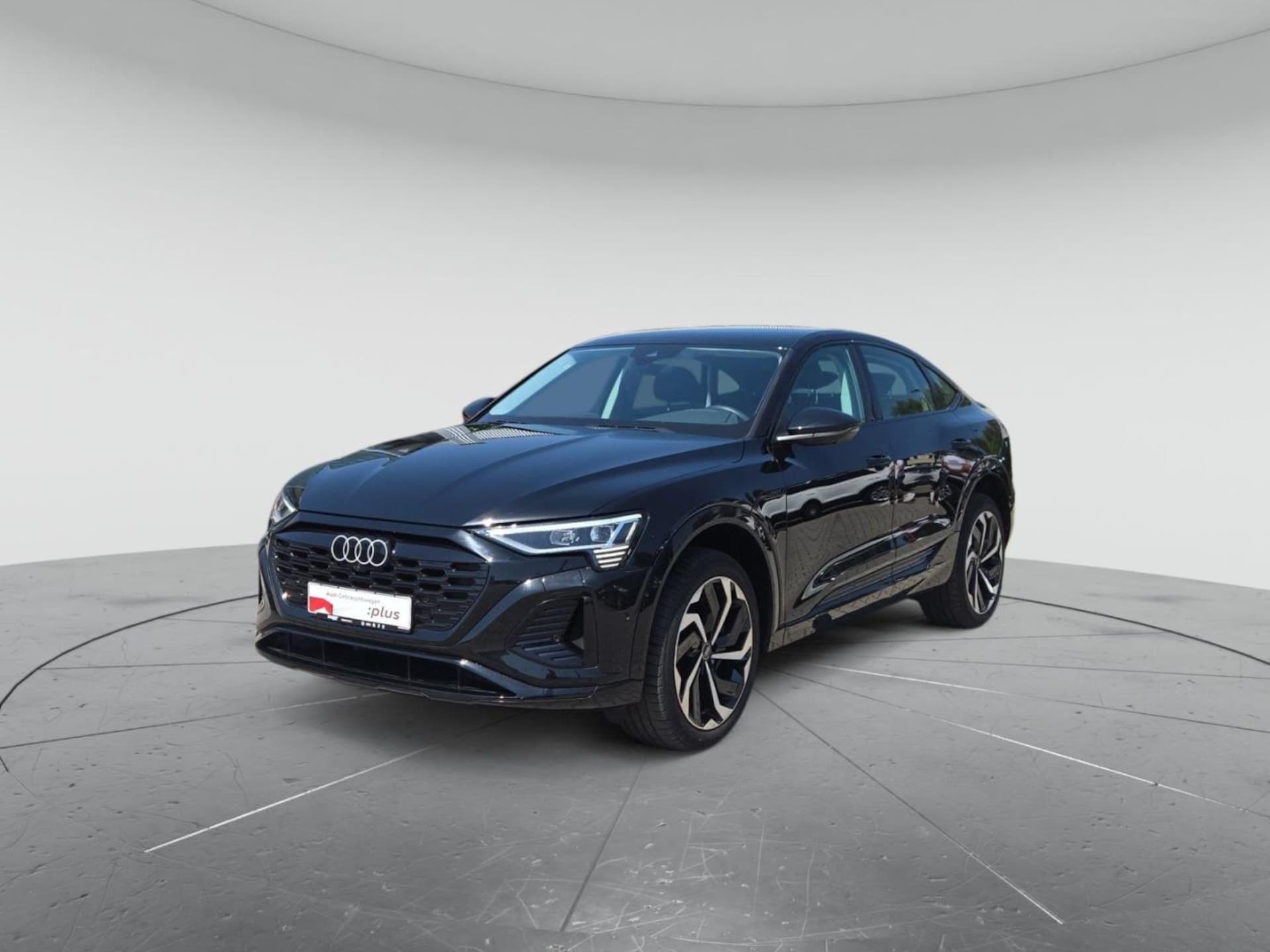 Audi Q8 Sportback e-tron S line