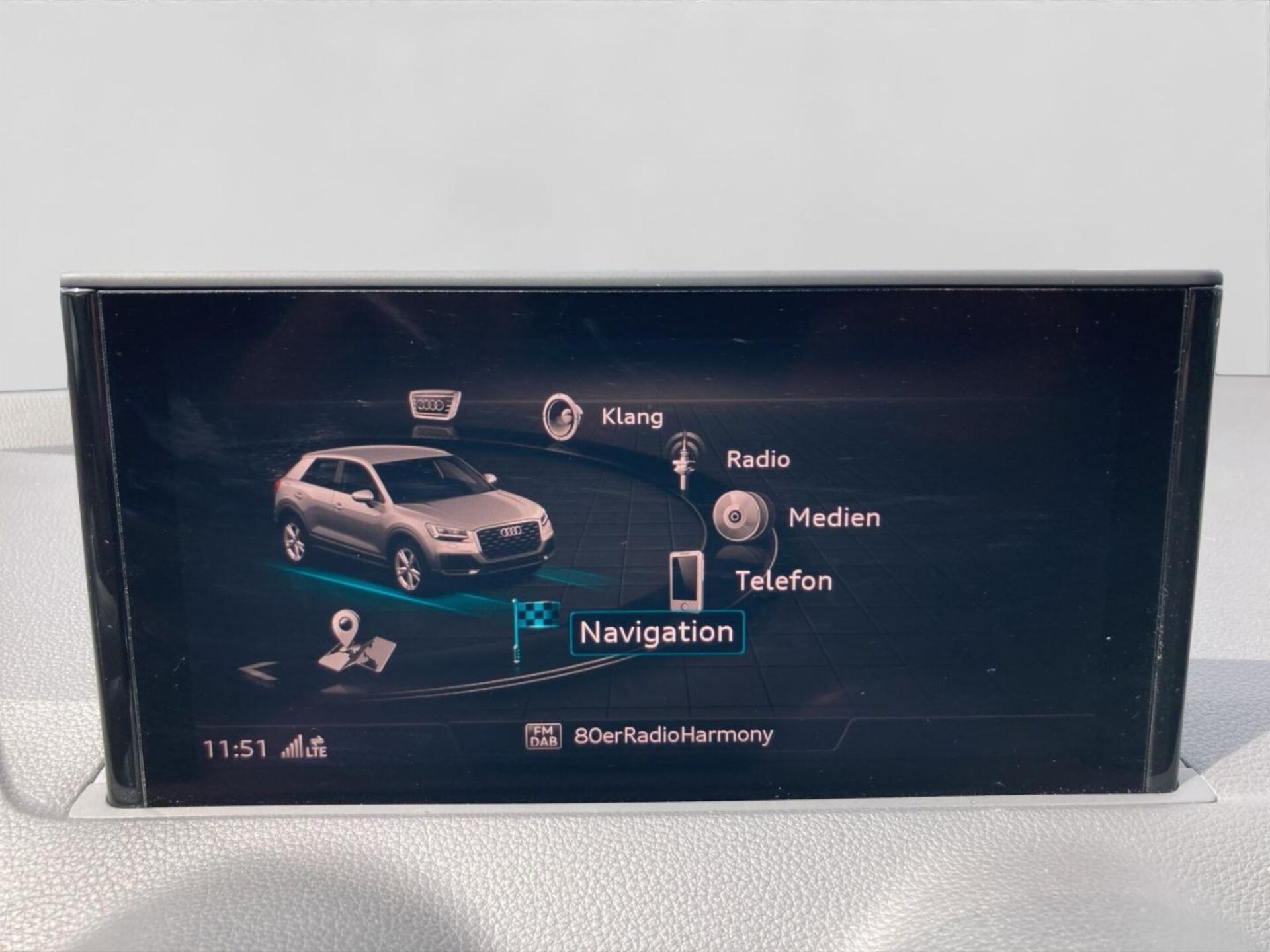 Audi Q2 S line
