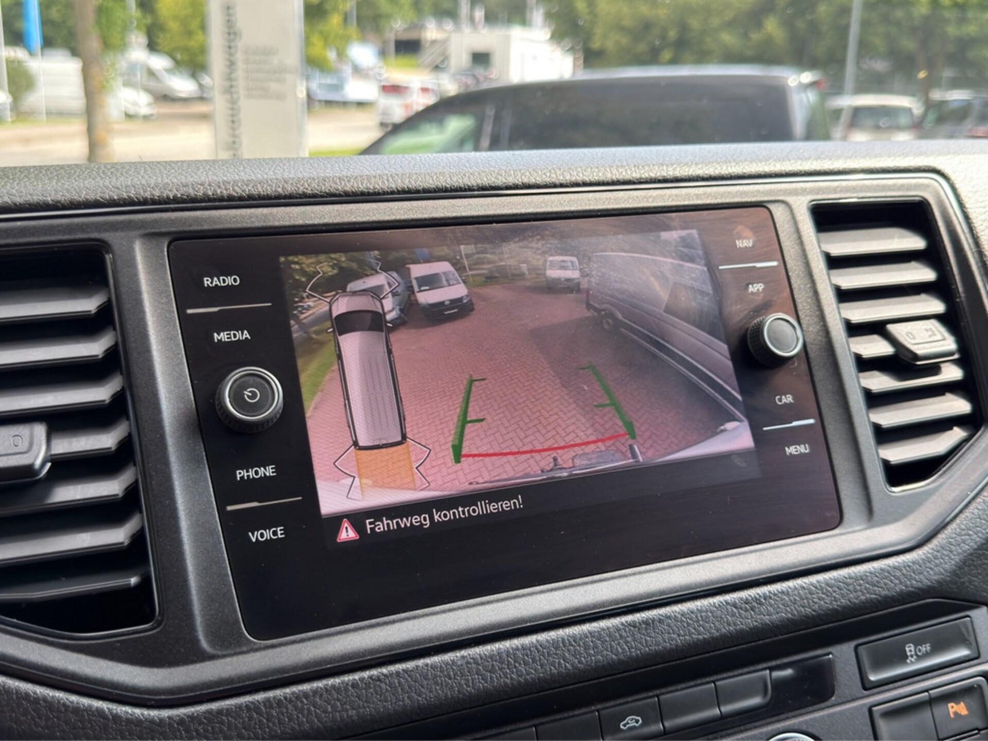Volkswagen Crafter Kasten mittlerer Radstand
