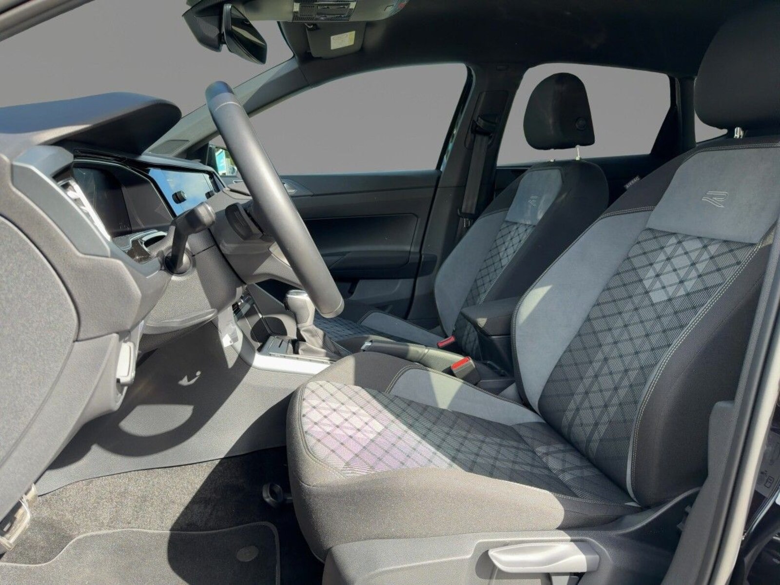 Volkswagen Polo – Bild 8