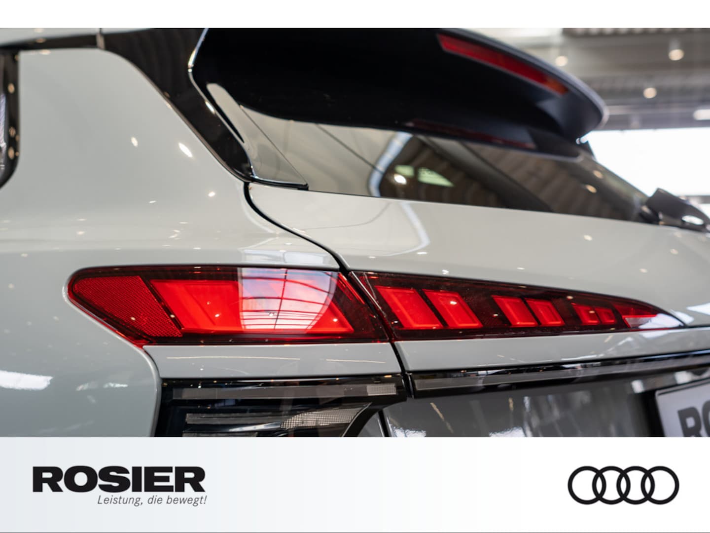 Bild über Audi Q3 SUV TDI 110 kW S tronic - für weitere Informationen kontaktieren Sie den Audi Partner