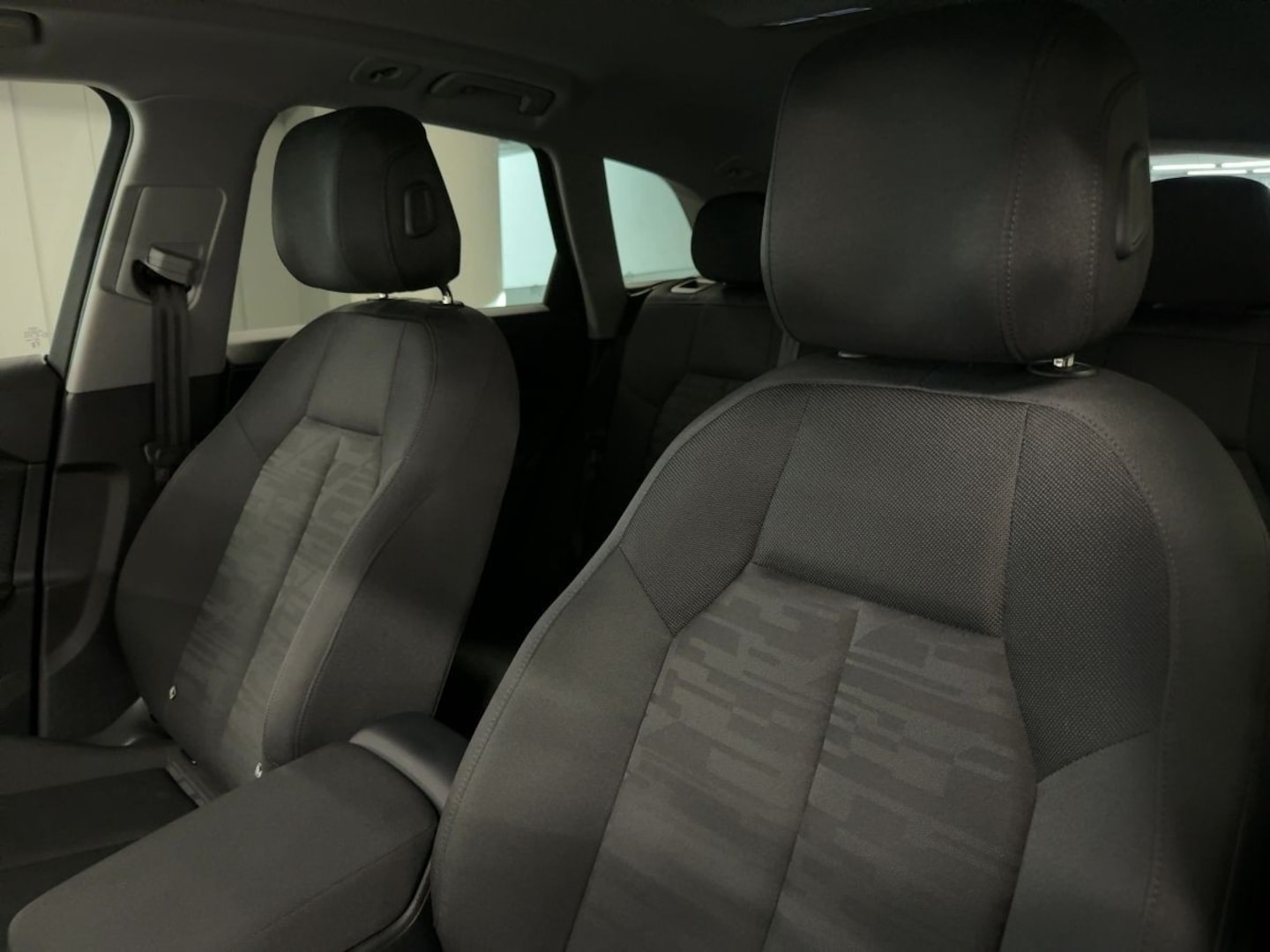 Bild über Audi Q5 SUV TFSI 150 kW S tronic - für weitere Informationen kontaktieren Sie den Audi Partner