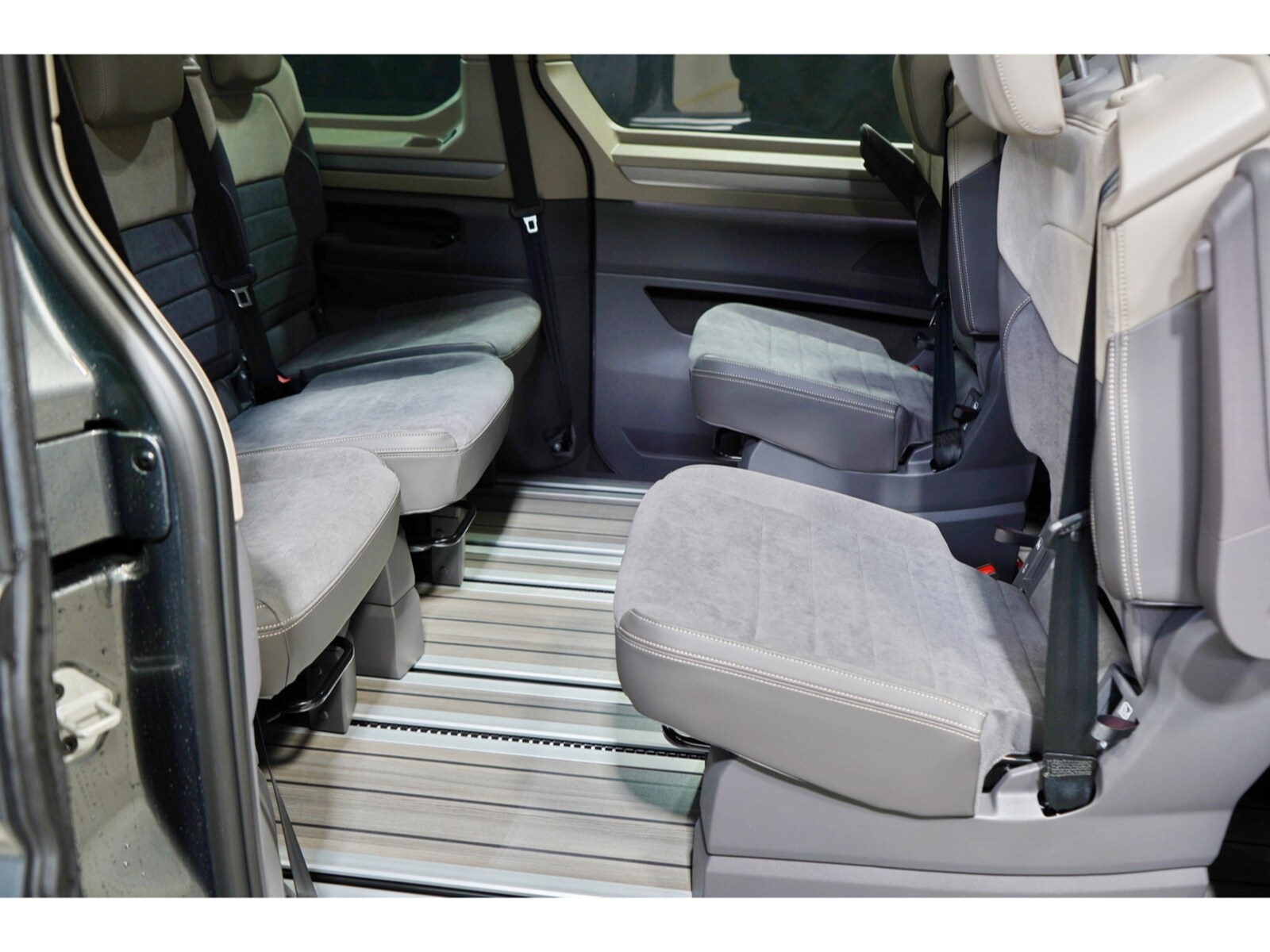 Volkswagen Multivan Langversion – Bild 10