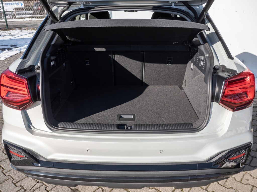 Image about Audi Q2 S line 35 TFSI S tronic