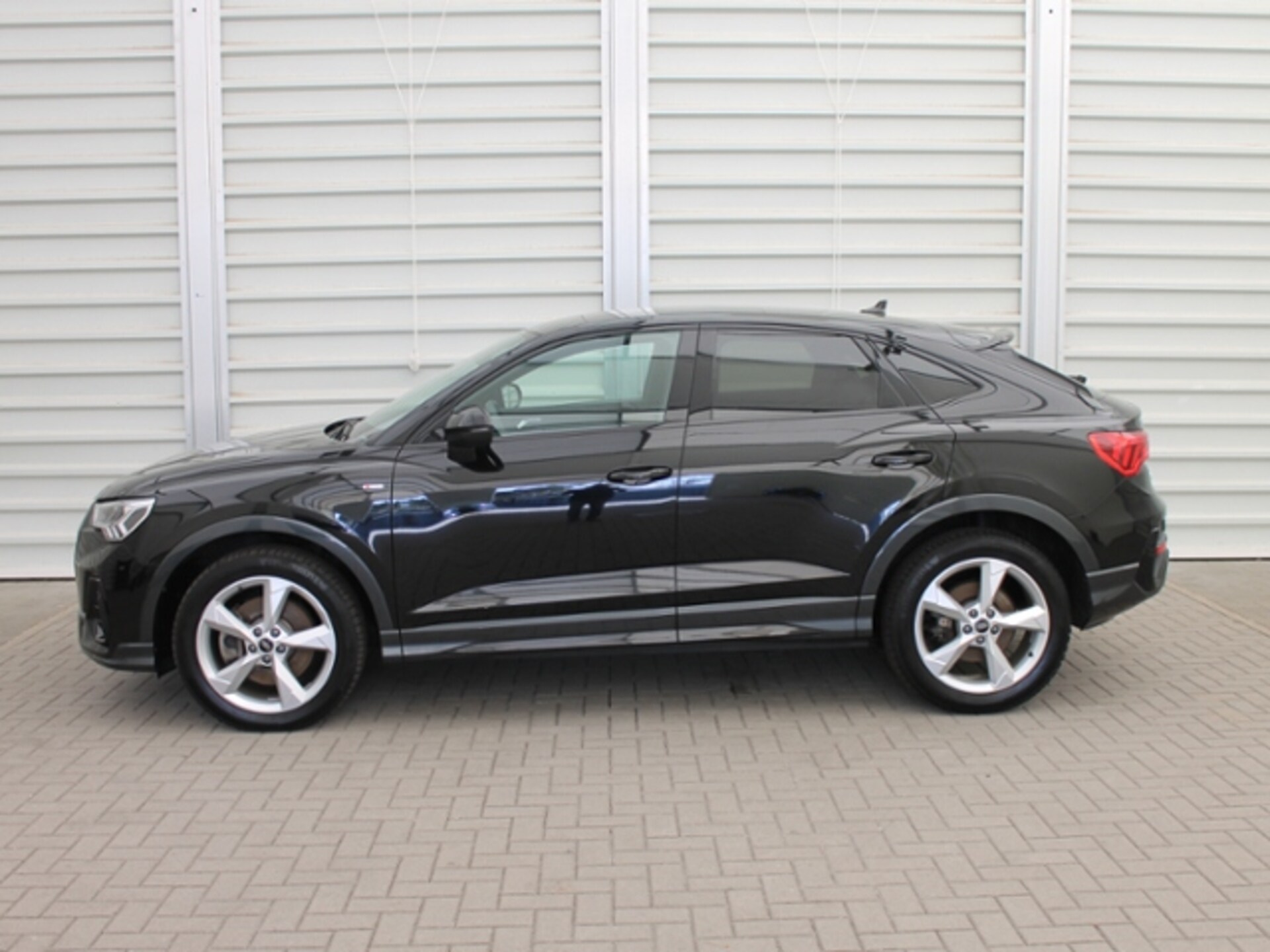 Audi Q3 Sportback S line