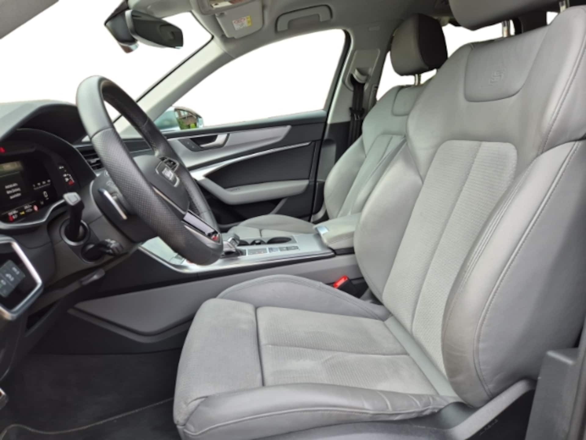Audi S6 Avant