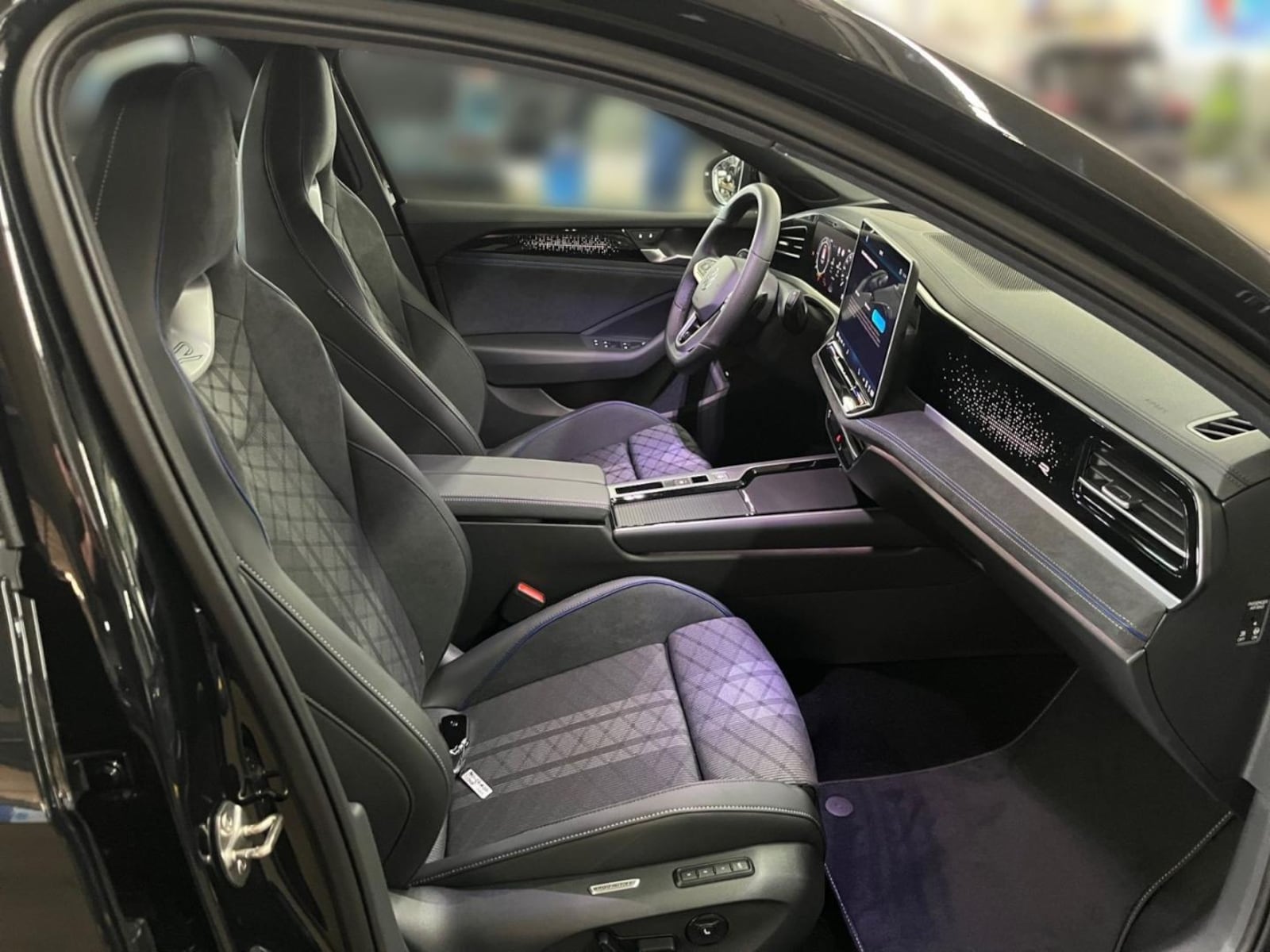 Volkswagen Passat – Bild 16