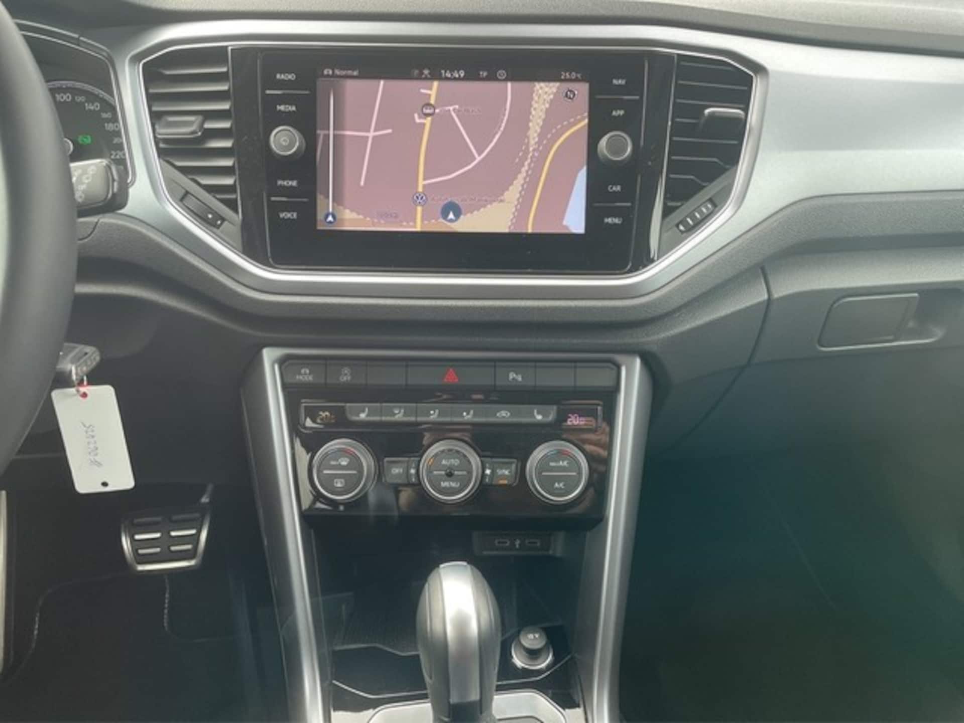 Volkswagen T-Roc Active