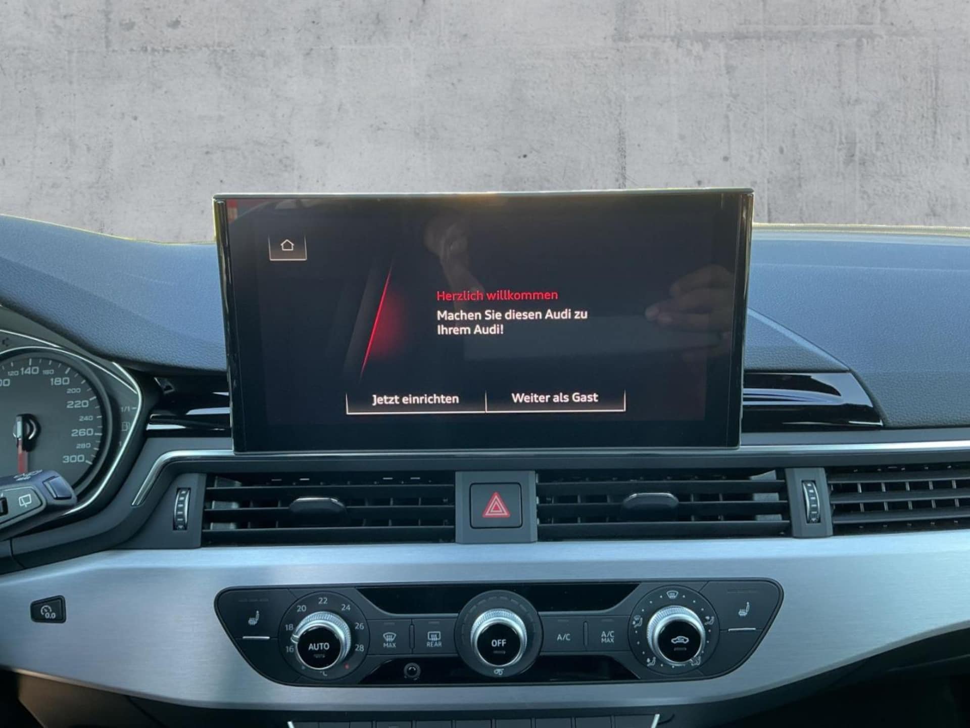 Audi A4 Avant S line