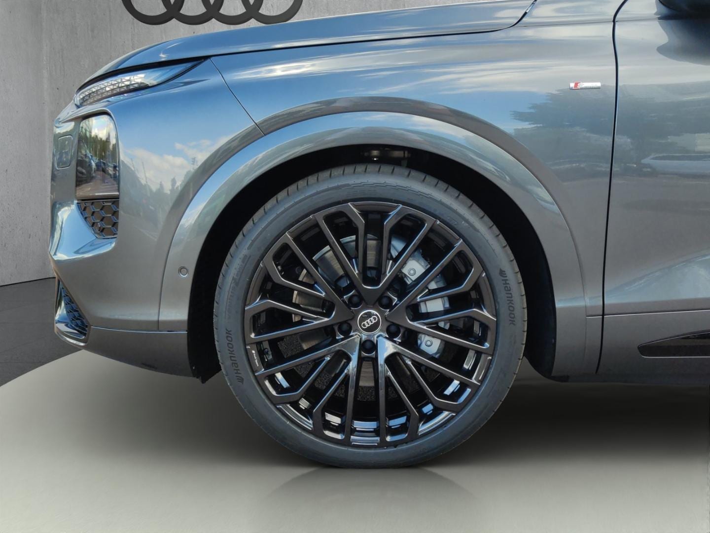 Bild über Audi Q7 SUV TDI quattro 220 kW tiptronic - für weitere Informationen kontaktieren Sie den Audi Partner