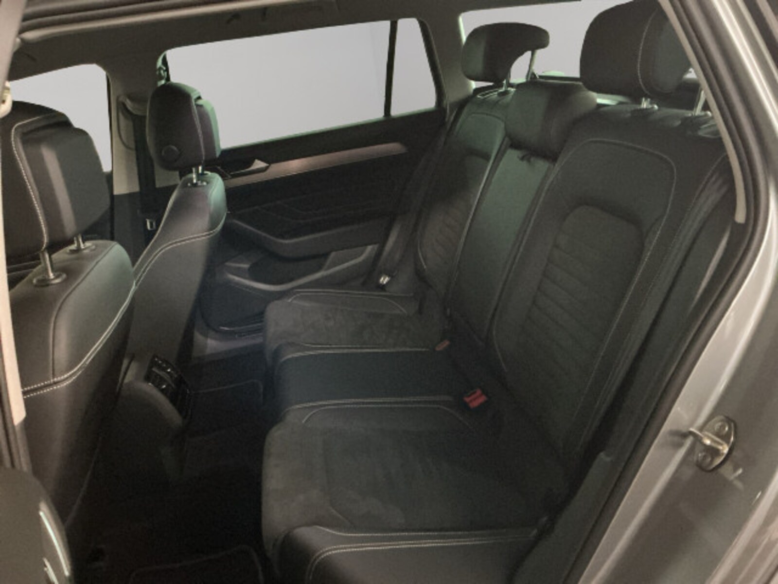 Volkswagen Passat Variant – Bild 17