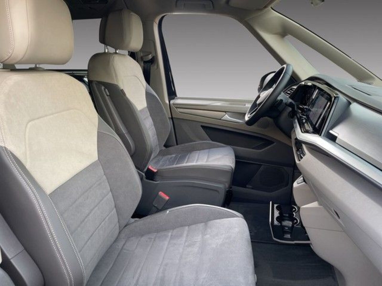 Volkswagen Multivan Langversion – Bild 13