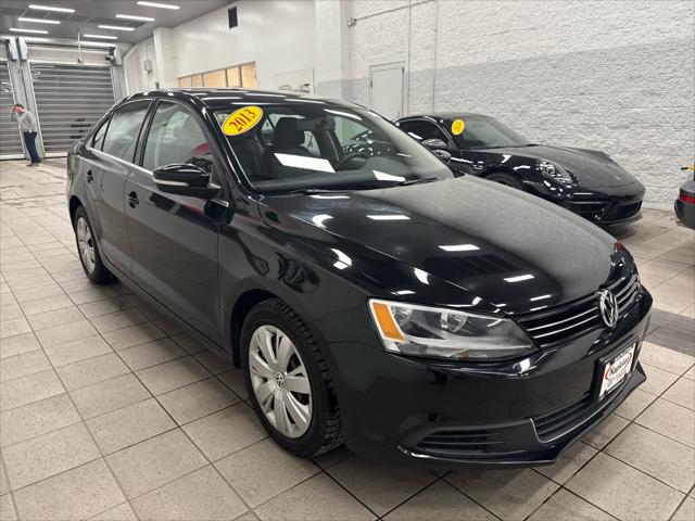 2013 VOLKSWAGEN JETTA - Image 3