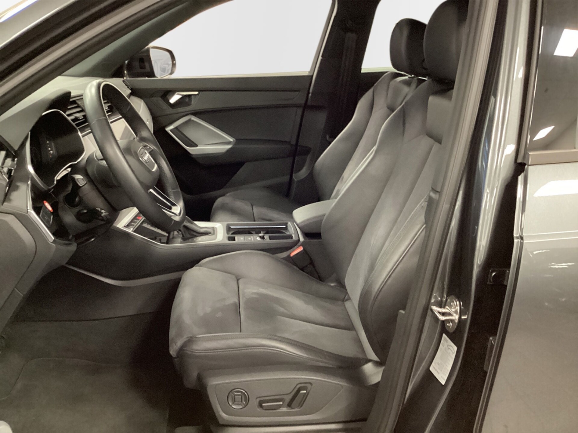 Audi Q3 SUV S line
