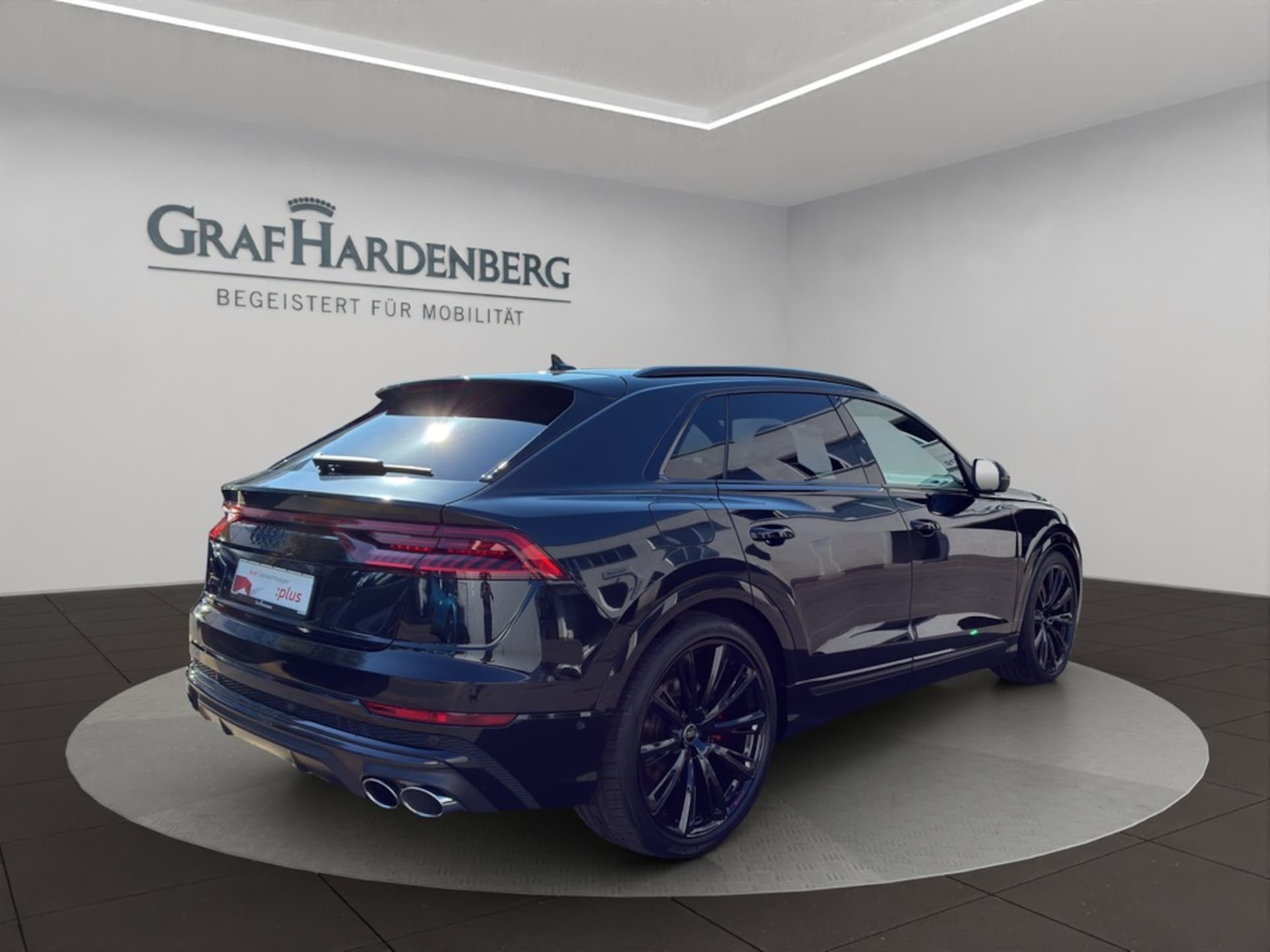 Audi SQ8 SUV