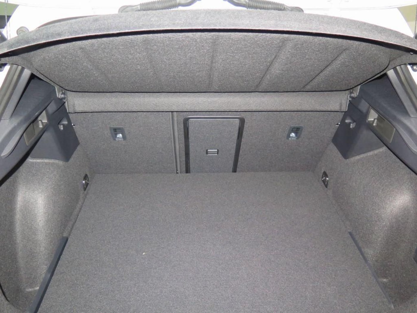 CUPRA Formentor 1.5 TSI e-Hybrid DSG 150 kW (204 CV) — photo 7