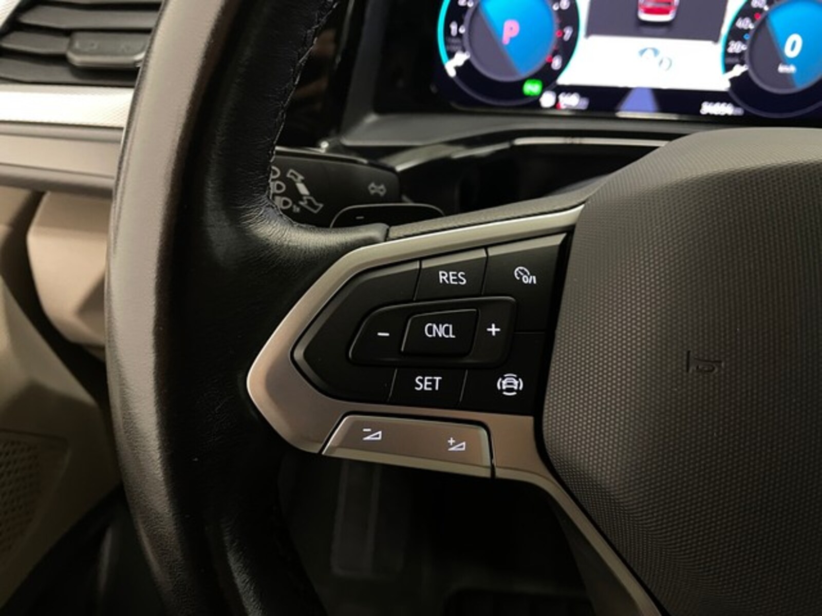 Volkswagen Multivan Langversion – Bild 15