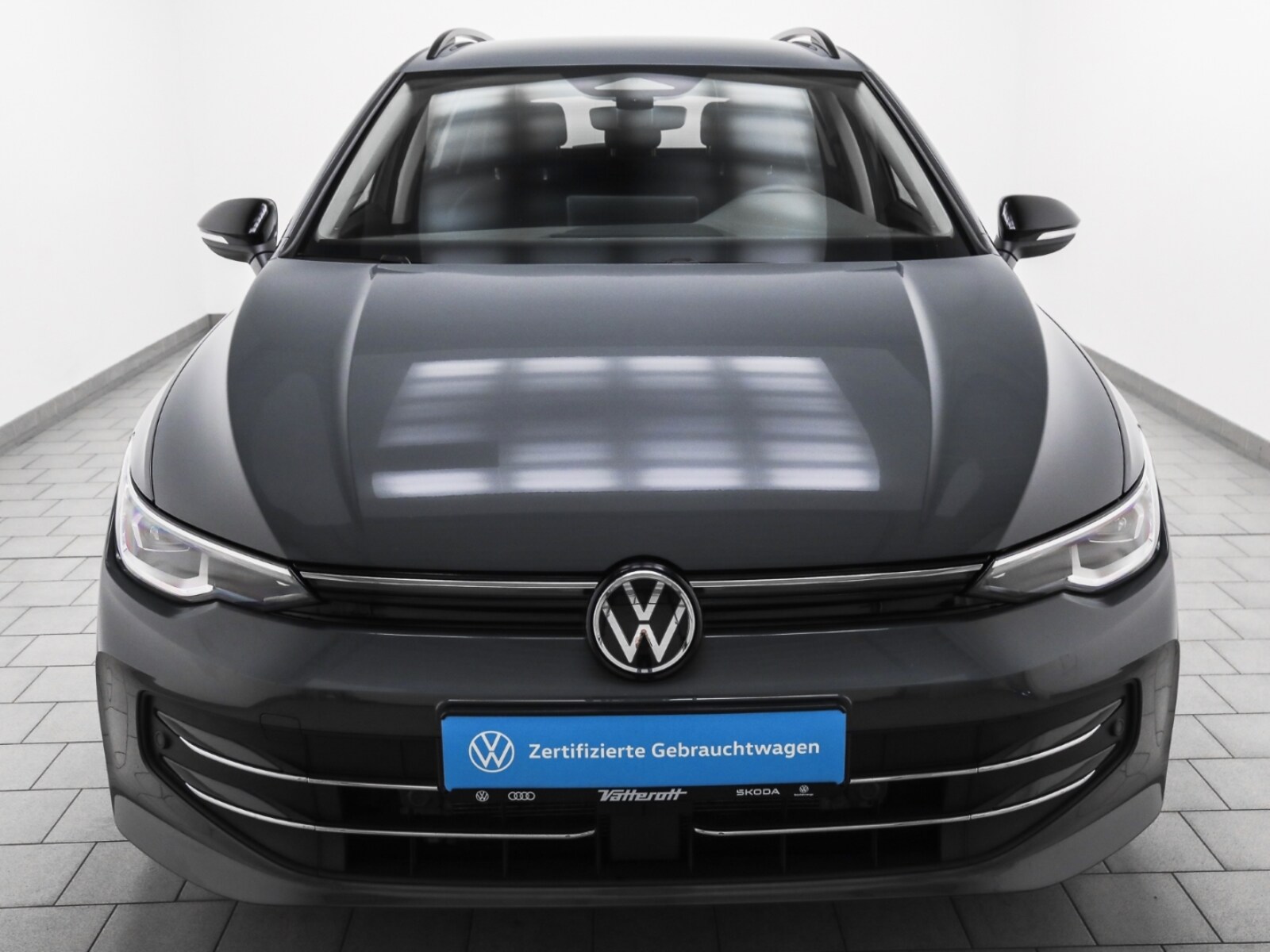 Volkswagen Golf Variant – Bild 2