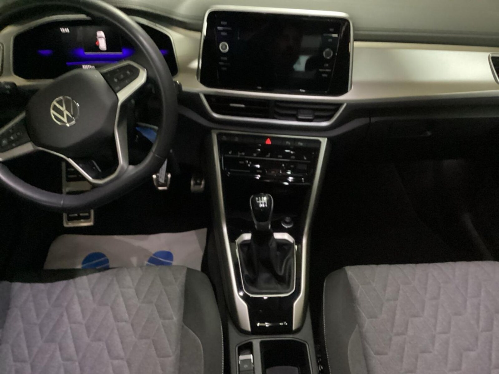 Volkswagen T-Roc – Bild 11