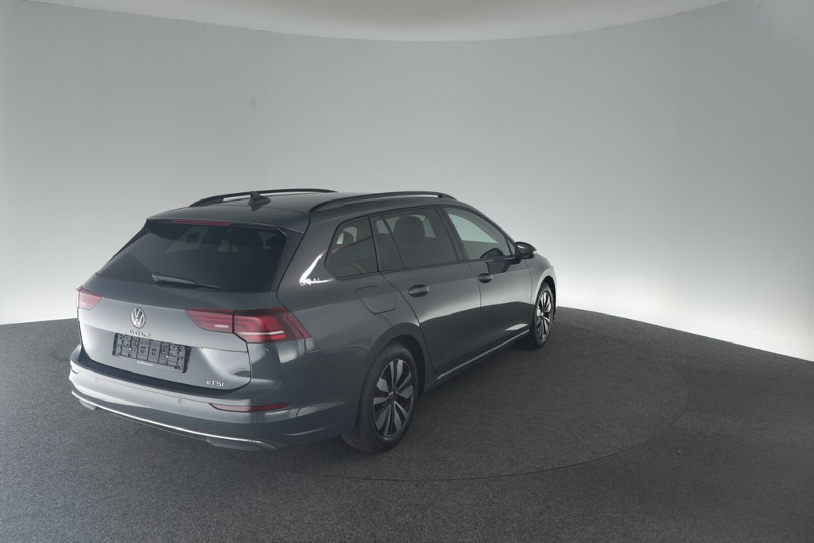 Volkswagen Golf Variant – Bild 2