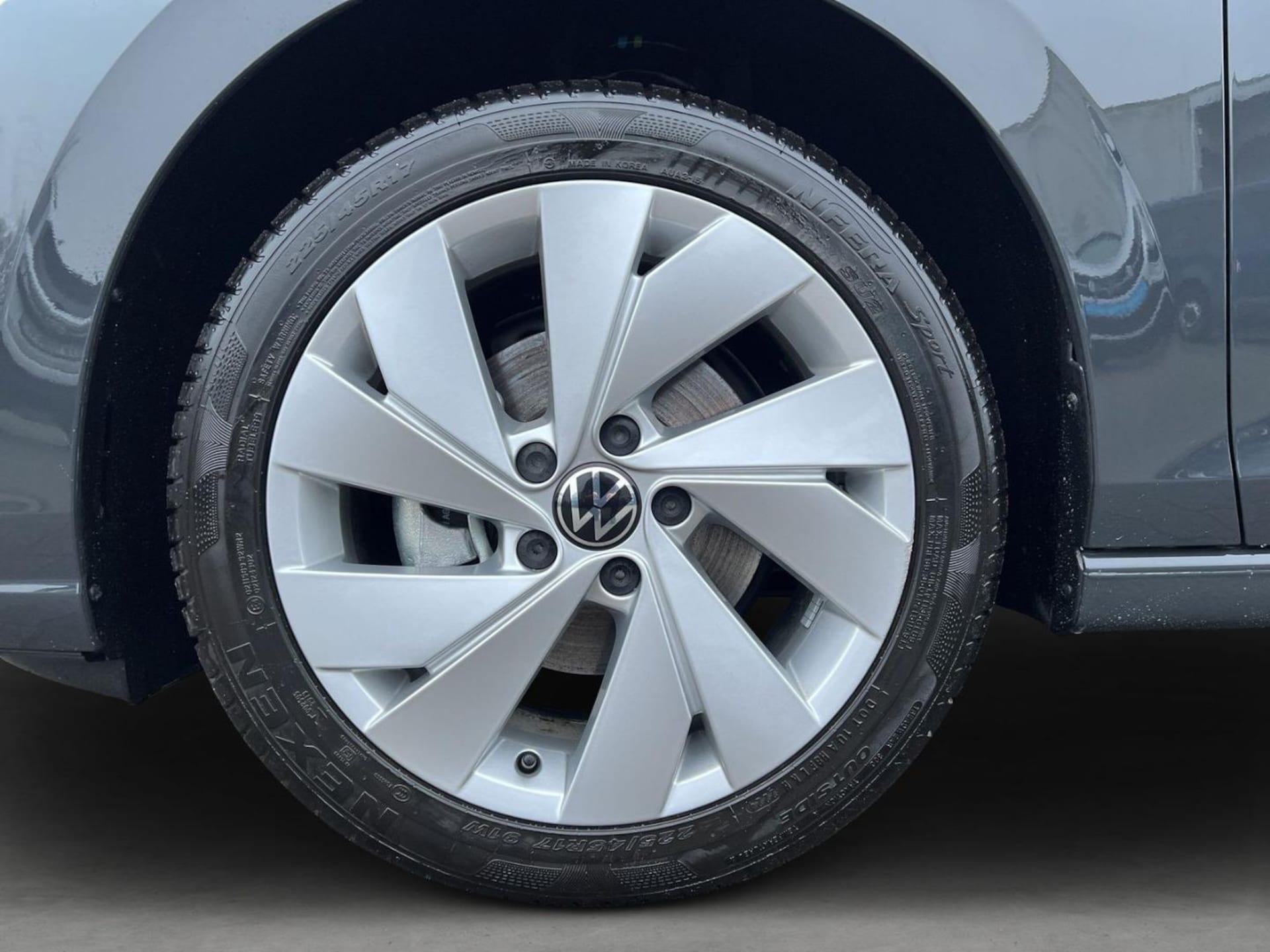 Volkswagen Golf Life