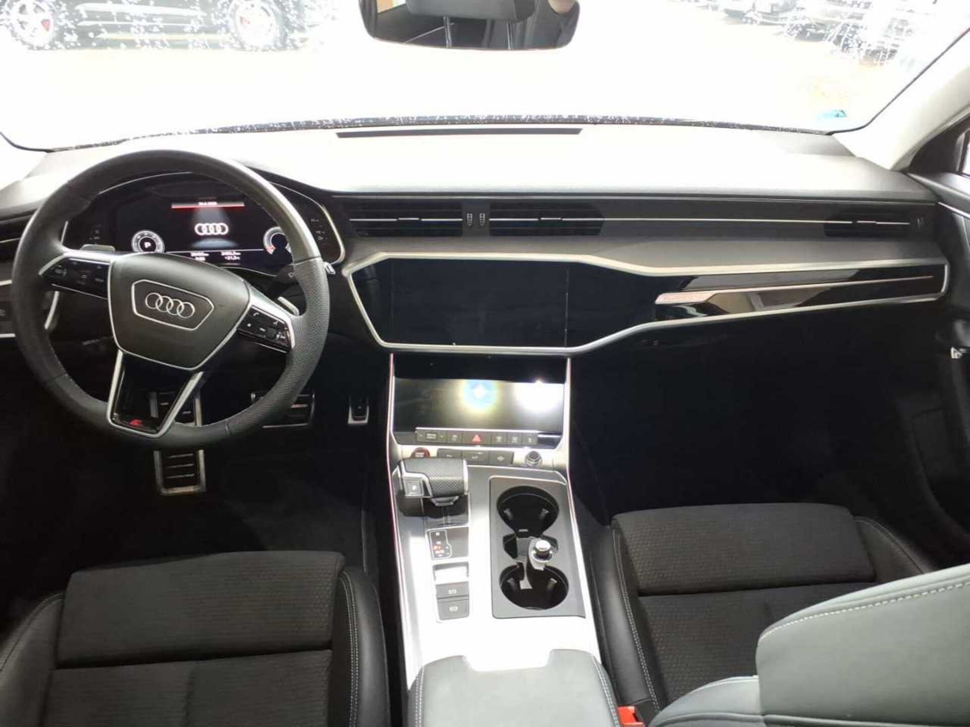 Audi S6 Avant